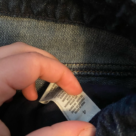 American Eagle shorts size 4 - Picture 3 of 3